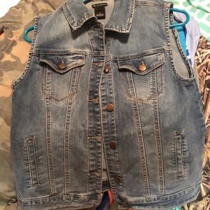 Jean vest